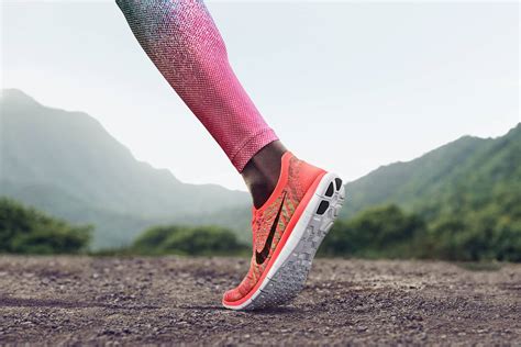 nike schuhe knacken beim laufen|schutz gegen laufschuhen.